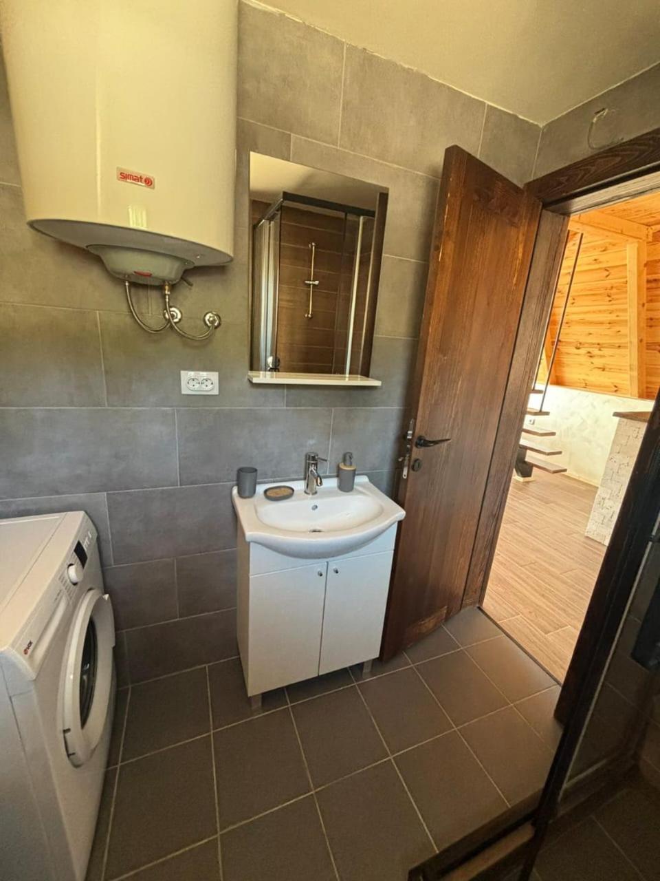 Sunrise House Villa Плужине Екстериор снимка