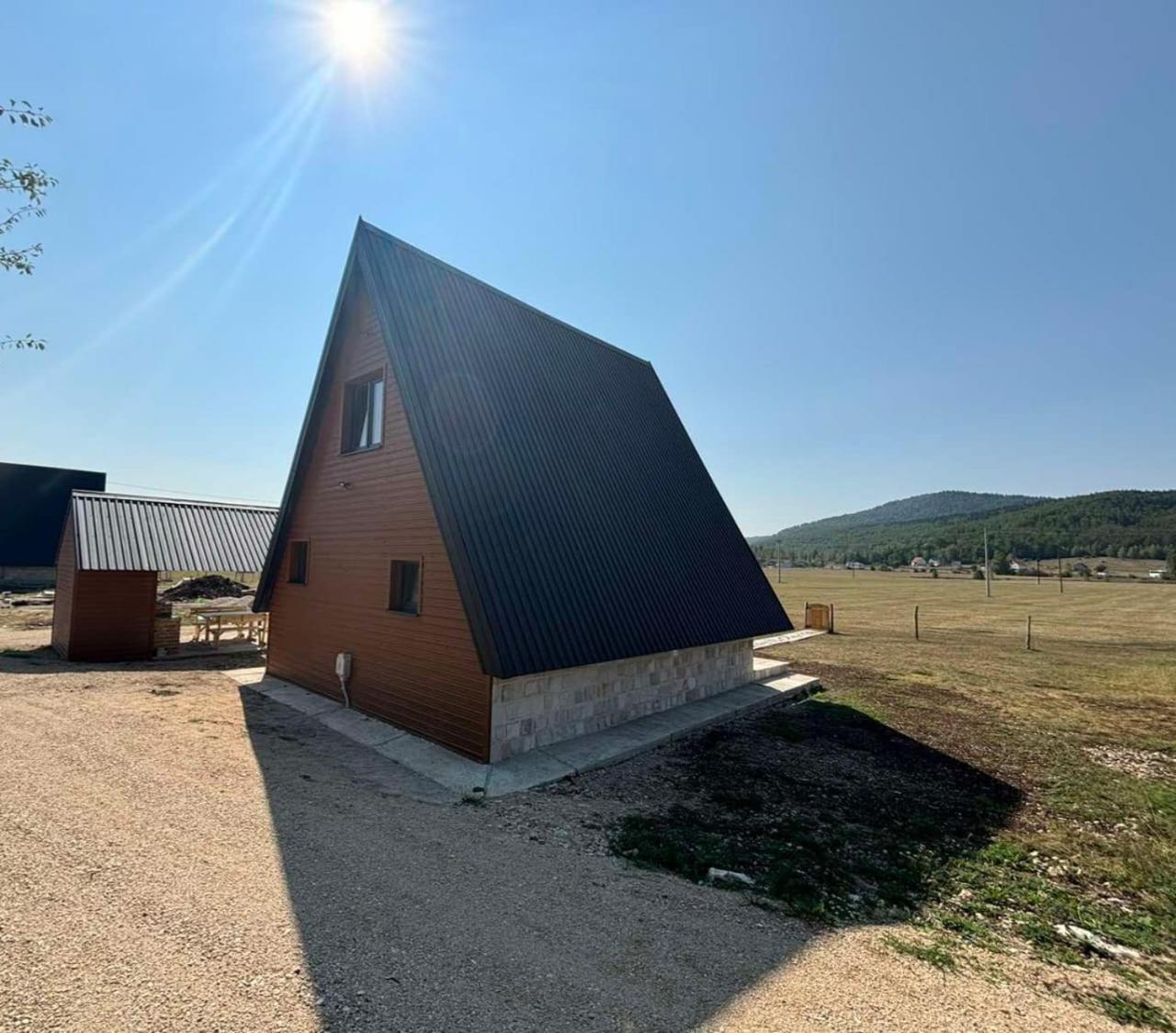 Sunrise House Villa Плужине Екстериор снимка